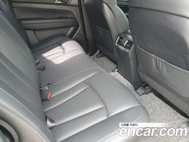 KGM Rexton 2023 thumb 3