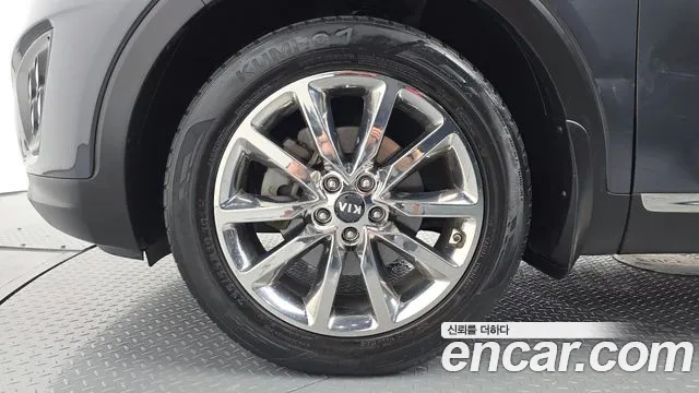 Kia Sorento 2015 thumb 10