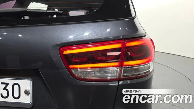 Kia Sorento 2015 thumb 12