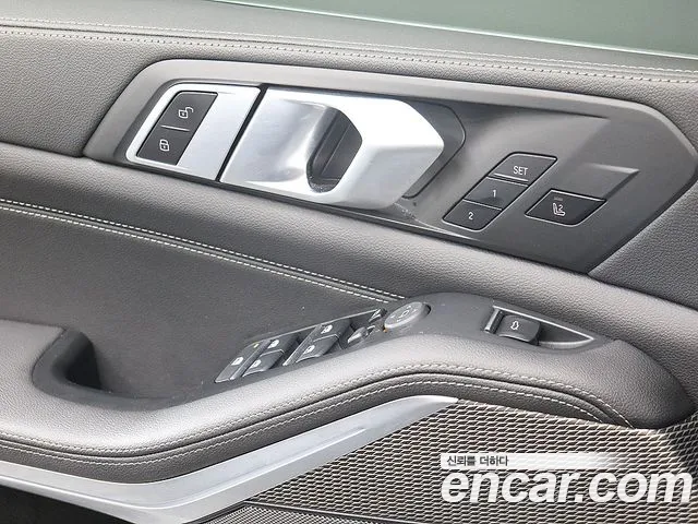 BMW X5 2020 thumb 3