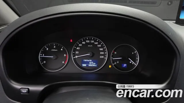 Hyundai Staria 2021 thumb 2