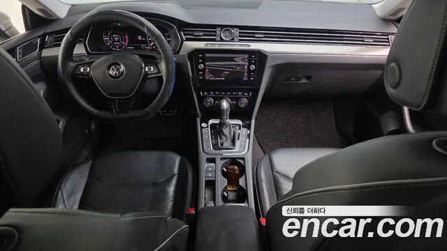 Volkswagen Arteon 2019 thumb 12