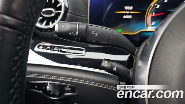 Mercedes-Benz AMG GT 2019 thumb 11