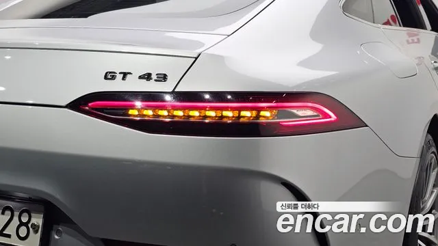 Mercedes-Benz AMG GT 2019 thumb 12