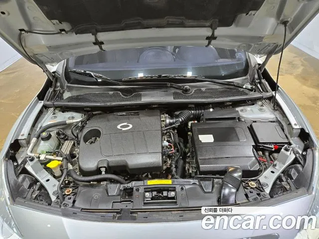 Renault SM3 2009 thumb 2