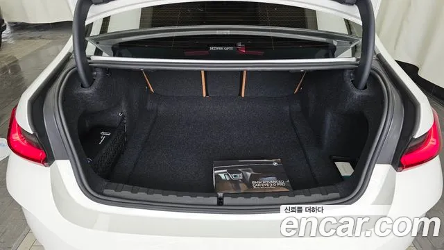 BMW 3 серии 2025 thumb 9