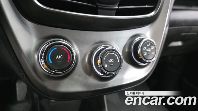 Chevrolet Spark 2020 thumb 10