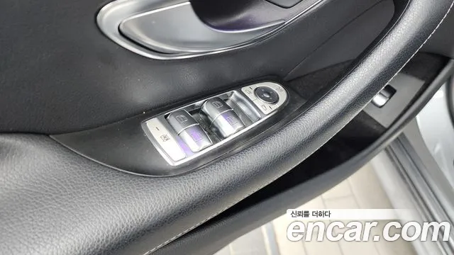Mercedes-Benz CLS 2019 thumb 9