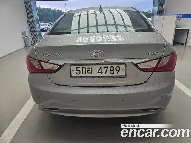 Hyundai Sonata 2011 thumb 5