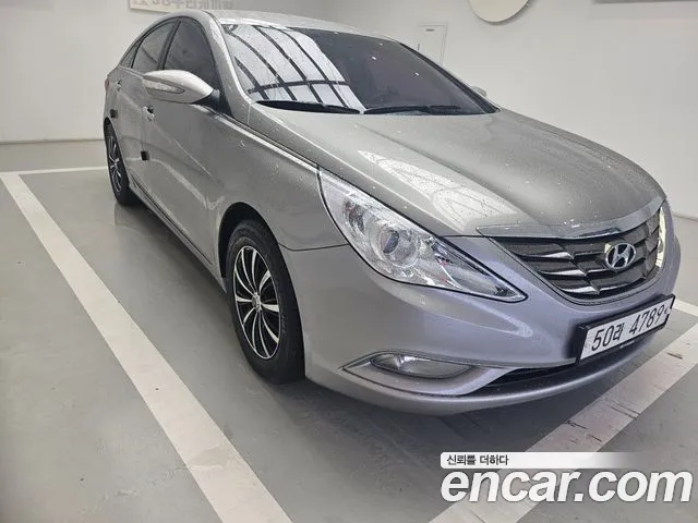 Hyundai Sonata 2011 thumb 8