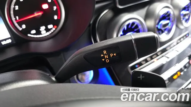 Mercedes-Benz GLC 2019 thumb 9