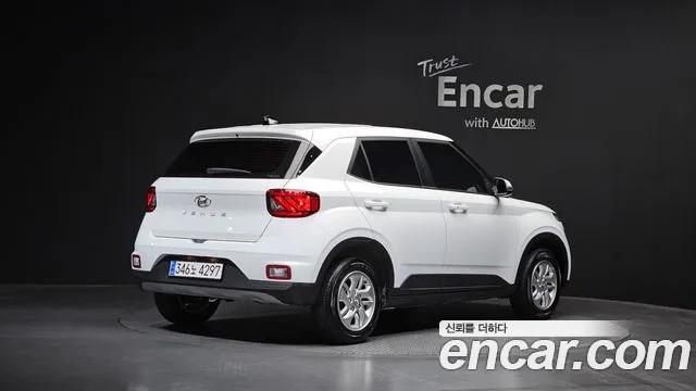 Hyundai Venue 2023 thumb 6