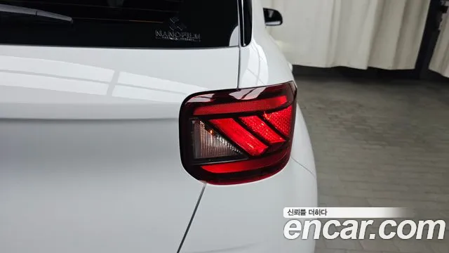 Hyundai Venue 2023 thumb 5