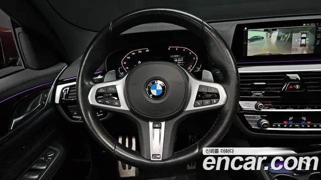 BMW 6 серии Gran Turismo 2020 thumb 11