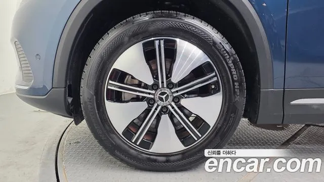 Mercedes-Benz EQA 2021 thumb 2