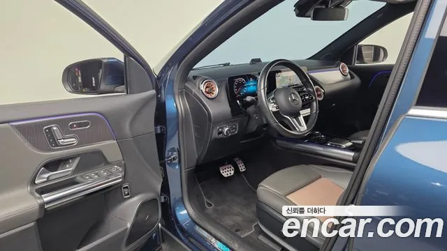 Mercedes-Benz EQA 2021 thumb 8