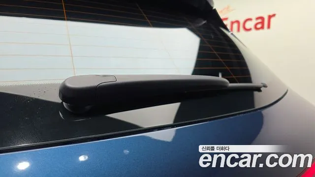Mercedes-Benz EQA 2021 thumb 9