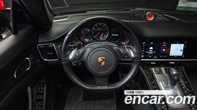 Porsche Panamera 2012 thumb 5