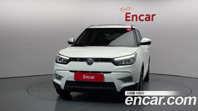 KGM Tivoli 2016 thumb 6