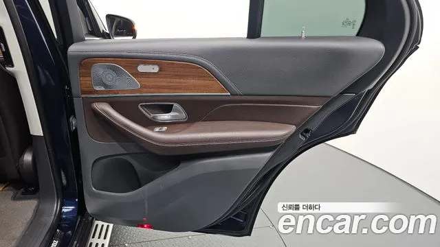 Mercedes-Benz E-Класс 2020 thumb 9