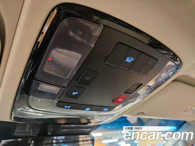 Hyundai Staria 2026 thumb 11
