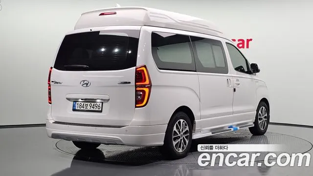 Hyundai Starex 2019 thumb 2