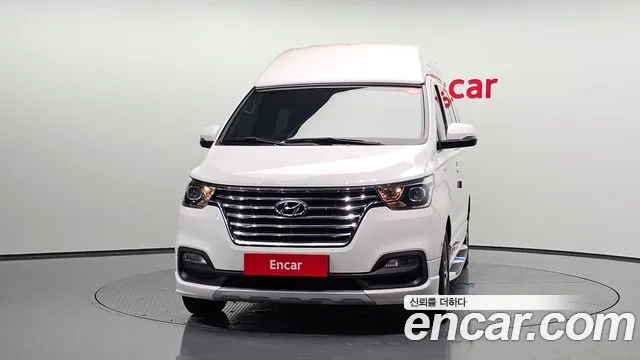Hyundai Starex 2019 thumb 3