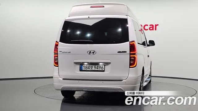 Hyundai Starex 2019 thumb 4