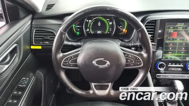 Renault SM6 2019 thumb 9
