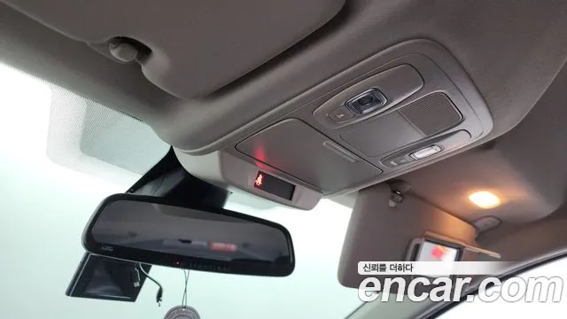 Renault SM6 2019 thumb 2