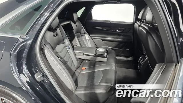 Cadillac CT6 2018 thumb 10