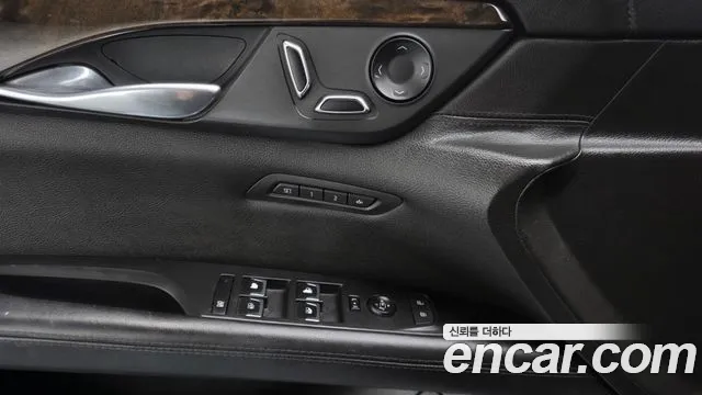 Cadillac CT6 2018 thumb 12