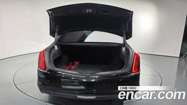 Cadillac CT6 2018 thumb 9