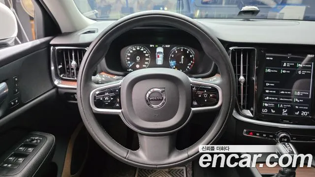 Volvo V60 Cross Country 2019 thumb 2