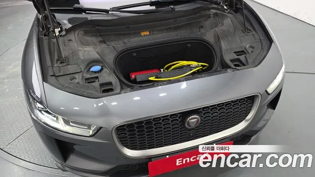 Jaguar I-PACE 2020 thumb 4