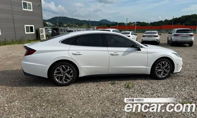 Hyundai Sonata 2022 thumb 11