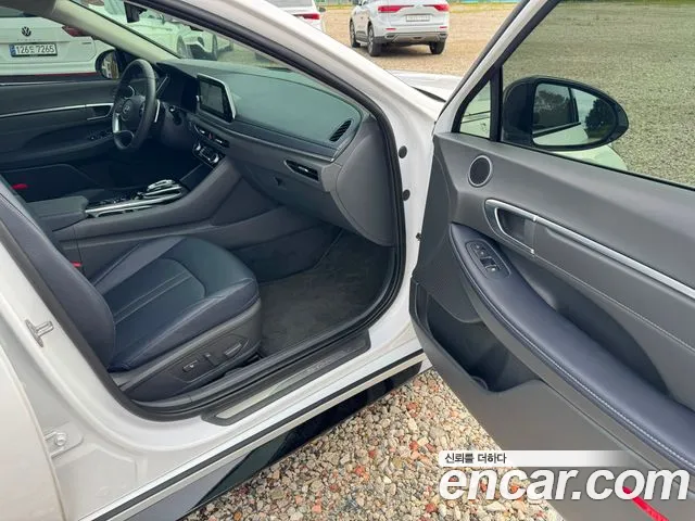 Hyundai Sonata 2022 thumb 8