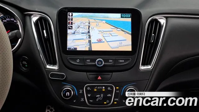 Chevrolet Malibu 2017 thumb 2