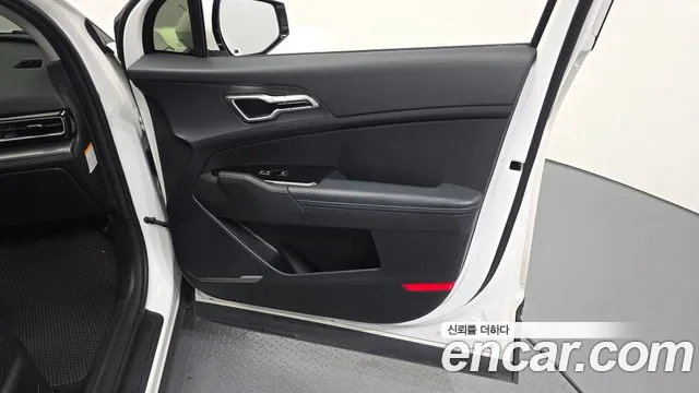 Kia Hybrid 2021 thumb 10