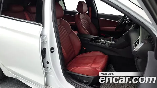 Genesis G70 2023 thumb 9