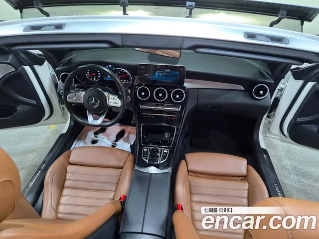 Mercedes-Benz C-Class 2019 thumb 4