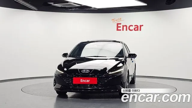 Hyundai Elantra 2022 thumb 5