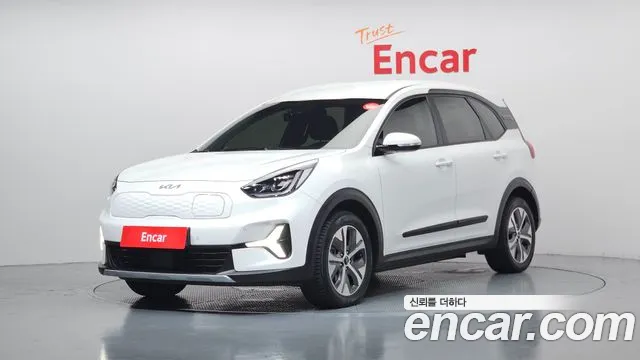 Kia Niro Plus 2023 thumb 6
