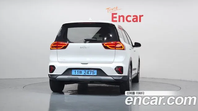 Kia Niro Plus 2023 thumb 2