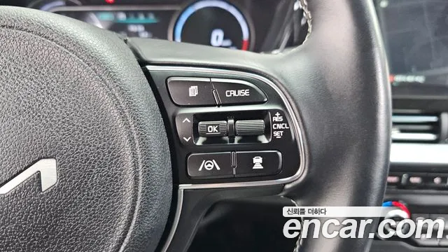 Kia Niro Plus 2023 thumb 12