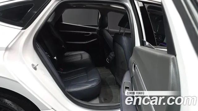Hyundai Sonata 2023 thumb 4