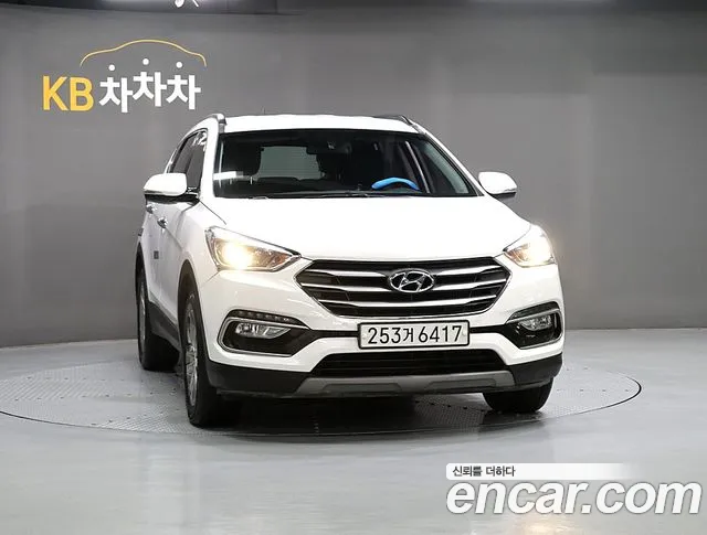 Hyundai Santafe 2017 thumb 11