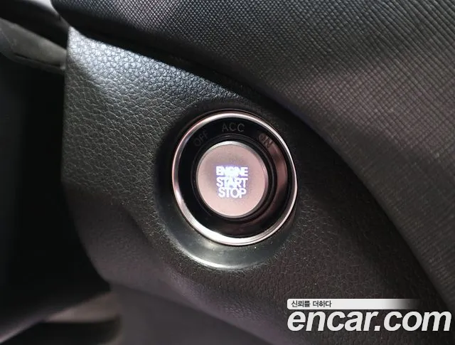 Hyundai Santafe 2017 thumb 2