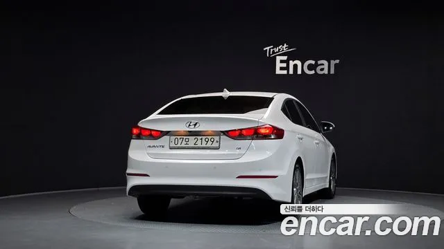 Hyundai Avante 2017 thumb 3