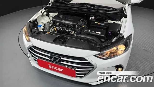 Hyundai Avante 2017 thumb 4